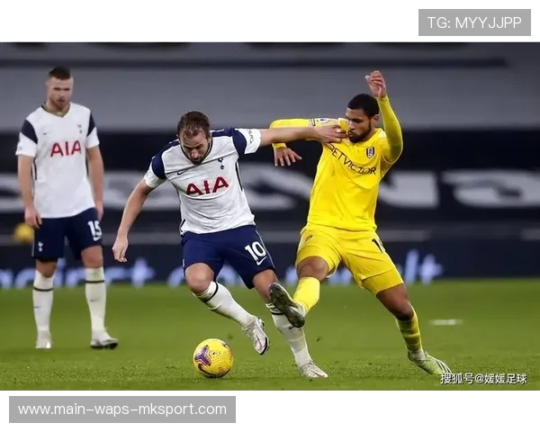 托特纳姆热刺多线推进形成巨大攻势